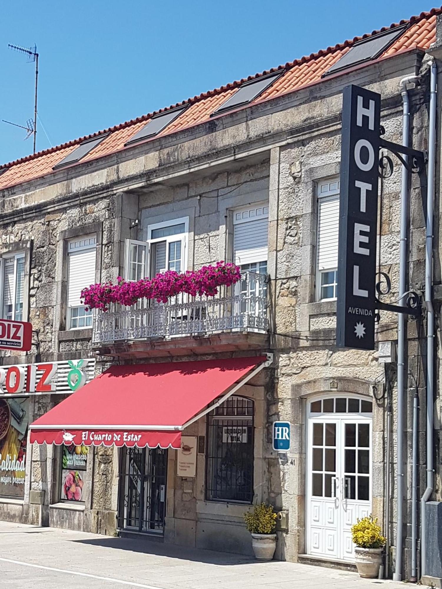 Hotel Avenida Sabaris Exterior foto